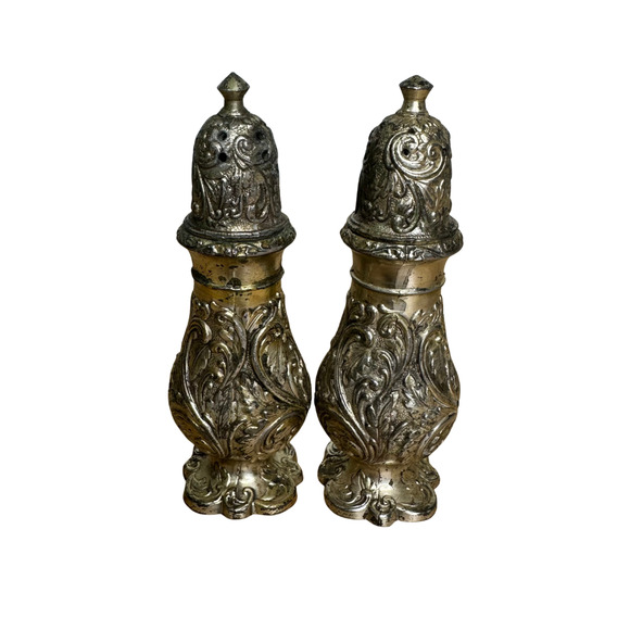 Vintage Silver Plate Rococo Repousse Salt Pepper Shakers Pair Ornate Baroque - Picture 1 of 12